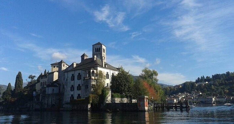 Château de Caltignaga, Caltignaga, Italy